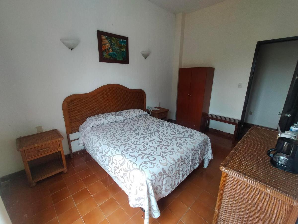 Hotel Posada Dona Lala Tlacotalpan Ngoại thất bức ảnh