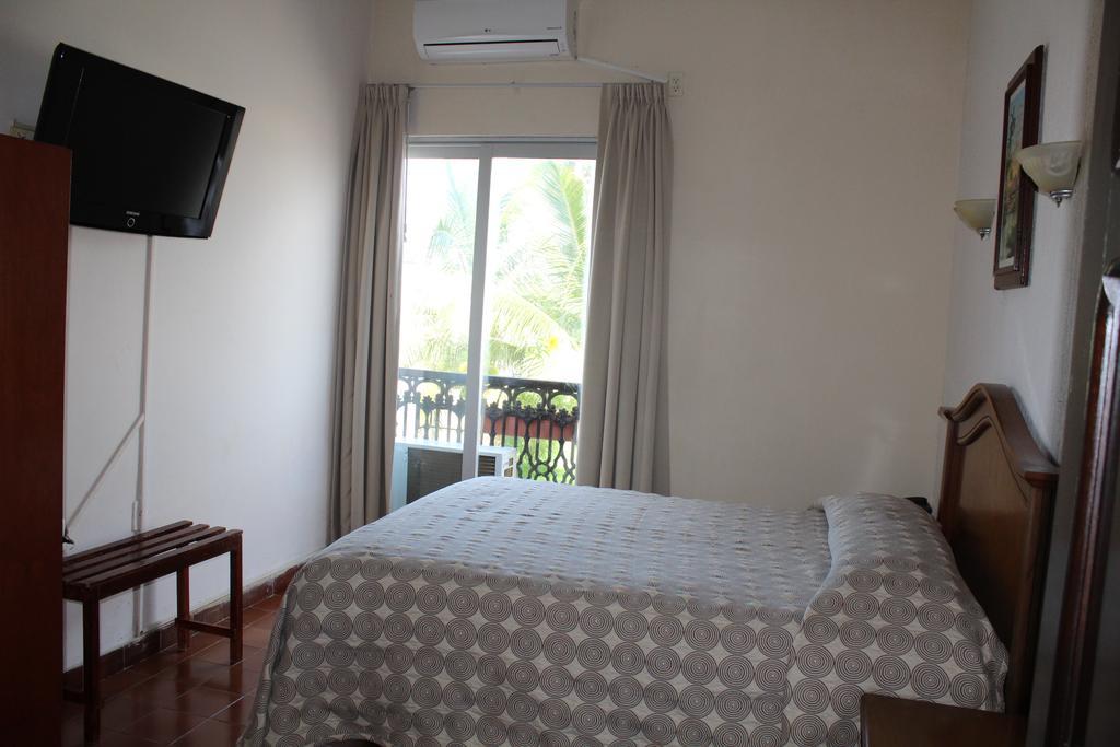 Hotel Posada Dona Lala Tlacotalpan Ngoại thất bức ảnh